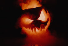 HALLOWEEN COSTUME PARADE Smokey Pumpkin Carving